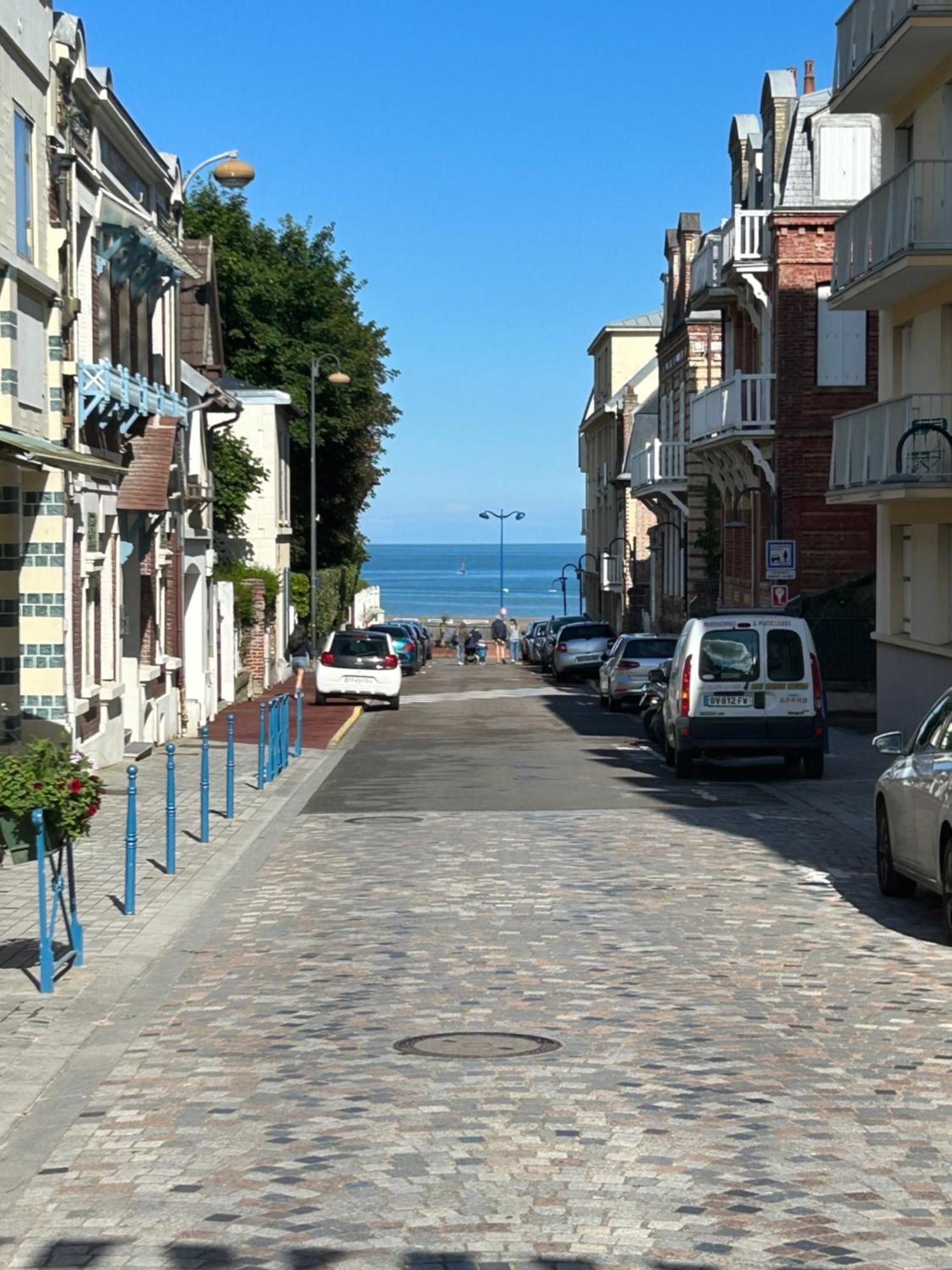Apartment Deauville Nouveau 2 Pers 30m De La Villers-sur-Mer